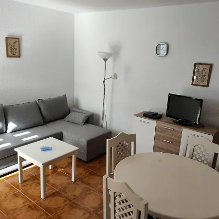 Bungamerica Apartment *